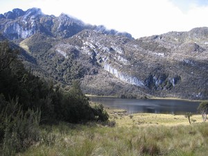 Carstensz – Larsons Lake