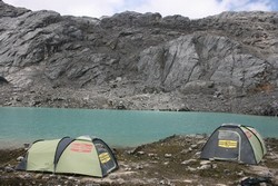 Carstensz pyramid – Base_camp